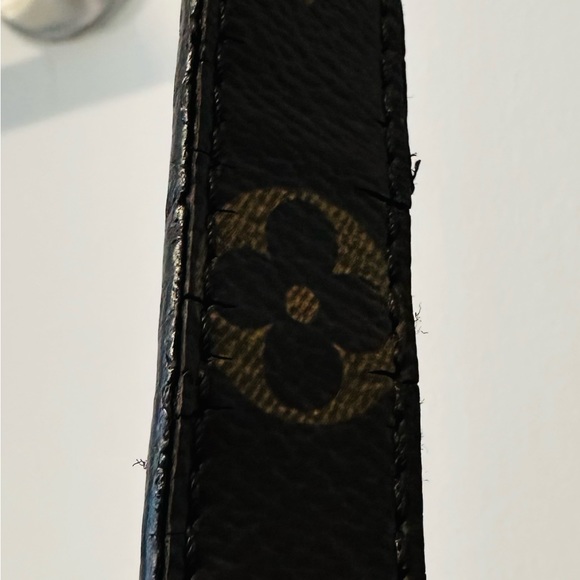 Louis Vuitton Pallas BB - Picture 8 of 12